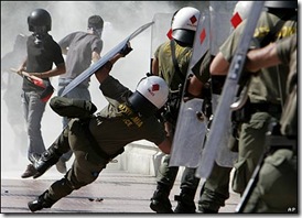 greek-riots-police-eu
