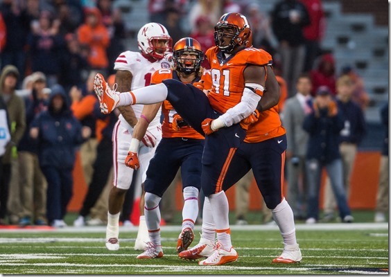 Illinois Fighting Illini defensive end Dawuane Smoot (91) reacts after sacking Nebraska Cornhuskers quarterback Tommy Armstrong Jr. (4) for a 15-yard loss in the fourth quarter at Memorial Stadium, Saturday, Oct. 3, 2015, in Champaign, Ill. Justin L. Fowler/The State Journal-Register 