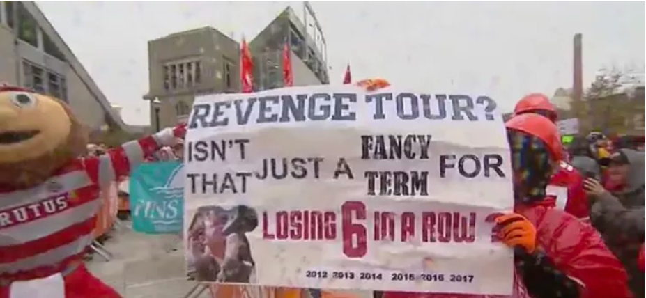 2018-11-27 13_13_30-Michigan vs. Ohio State_ Best ‘College GameDay’ signs from Columbus - SBNation.c.png